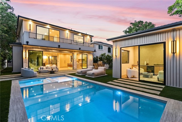 Front Image Thumbnail for CRSR26027031