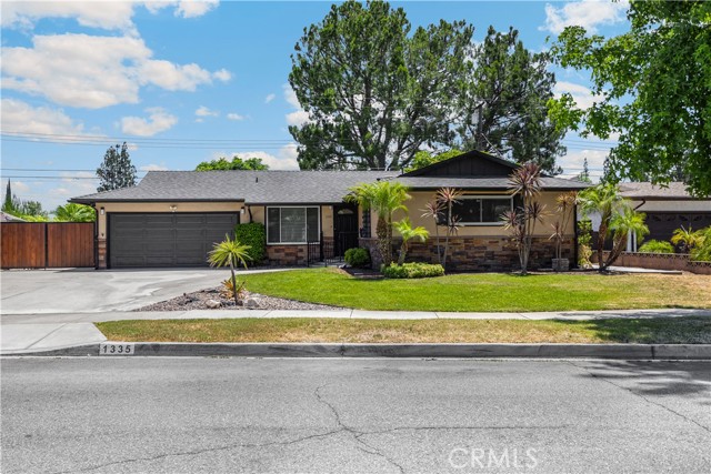 Detail Gallery Image 1 of 31 For 1335 W H St, Ontario,  CA 91762 - 4 Beds | 2 Baths