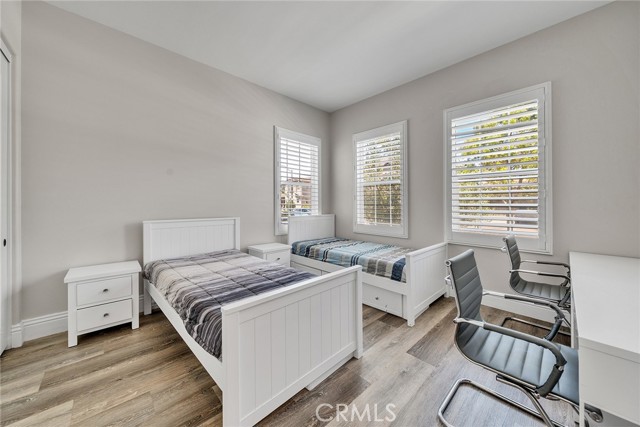 Detail Gallery Image 22 of 62 For 61 Windwalker Way, Tustin,  CA 92782 - 6 Beds | 5/1 Baths