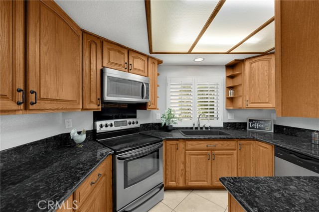 Detail Gallery Image 13 of 25 For 1746 Coach Pl, Hacienda Heights,  CA 91745 - 3 Beds | 2/1 Baths