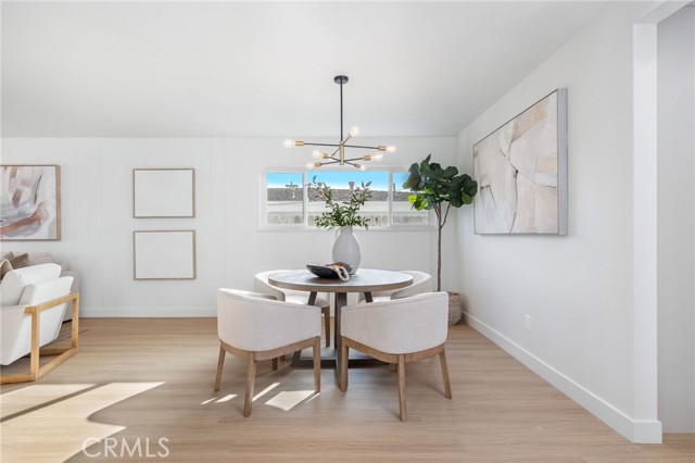 Detail Gallery Image 8 of 49 For 701 Taper Dr, Seal Beach,  CA 90740 - 4 Beds | 3 Baths