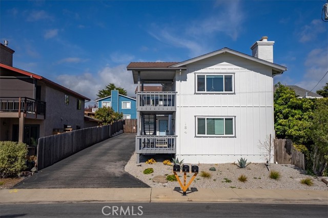 Detail Gallery Image 2 of 45 For 184 Birch Ave, Cayucos,  CA 93430 - 6 Beds | 6/1 Baths