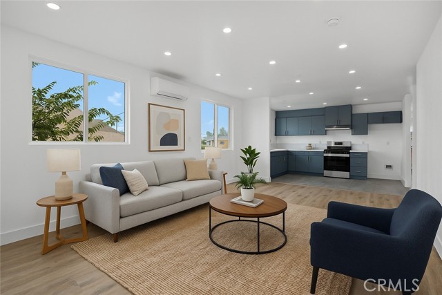 Detail Gallery Image 15 of 37 For 759 E 25th, Los Angeles,  CA 90011 - – Beds | – Baths