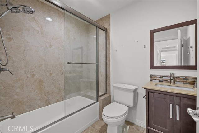 7420 Elmer Avenue, Sun Valley CA: https://media.crmls.org/medias/8c518563-1823-48a2-80a1-6e21314f089d.jpg