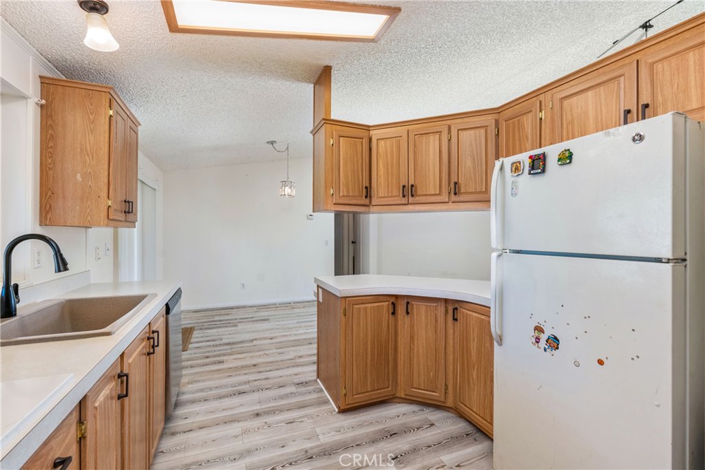 MLS #CV25265881 image #30