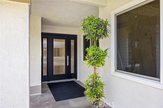 9185 Jadeite Avenue, Rancho Cucamonga CA: https://media.crmls.org/medias/8c52513c-c325-4adc-9e9f-16f158357a18.jpg