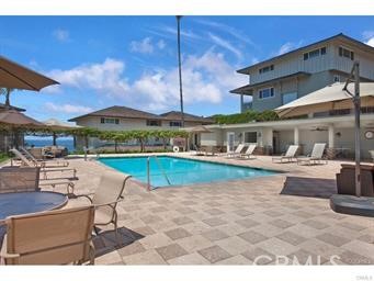 Upper level community pool