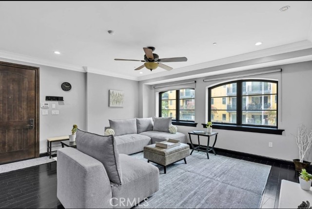 Detail Gallery Image 4 of 57 For 155 Cordova St #203,  Pasadena,  CA 91105 - 2 Beds | 2 Baths