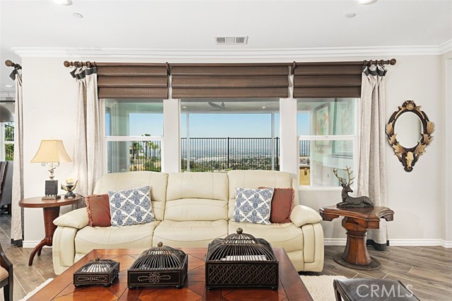 Detail Gallery Image 10 of 56 For 2521 Chad Zeller, Corona,  CA 92882 - 4 Beds | 3/1 Baths