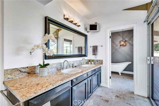1500 Paseo Del Mar, Palos Verdes Estates CA: https://media.crmls.org/medias/8c5377aa-1f33-4bfd-8c68-469b53f636a3.jpg