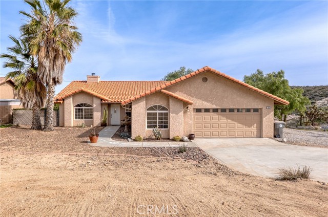 Detail Gallery Image 2 of 21 For 7655 Ventura, Yucca Valley,  CA 92284 - 4 Beds | 2 Baths