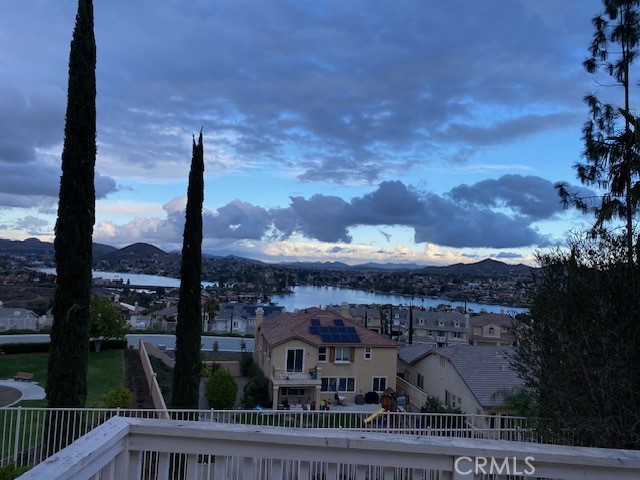 48 Villa Milano, Lake Elsinore CA: https://media.crmls.org/medias/8c54979b-40aa-400b-a62b-00ec0dc9ccf9.jpg