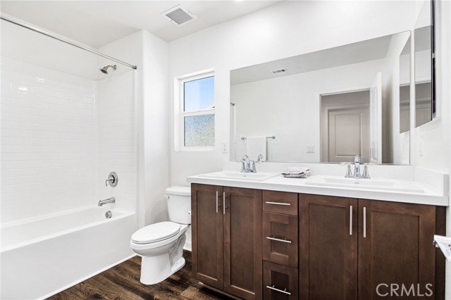 Image 26 of 55 For 30985 Foxhollow Drive