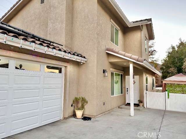 Detail Gallery Image 2 of 42 For 219 Frances Dr, El Cajon,  CA 92019 - 4 Beds | 2/1 Baths