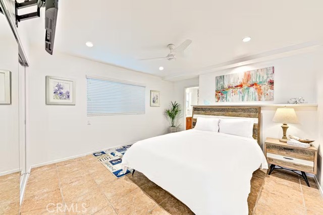 Detail Gallery Image 10 of 17 For 125 46th St a,  Newport Beach,  CA 92663 - 3 Beds | 2 Baths