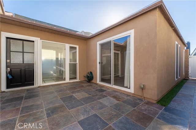 Detail Gallery Image 5 of 39 For 234 Walnut St, Newport Beach,  CA 92663 - 2 Beds | 2 Baths