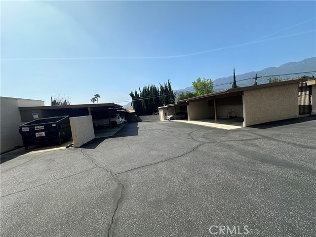 Detail Gallery Image 35 of 42 For 3010 Montrose #17,  Glendale,  CA 91214 - 1 Beds | 1 Baths