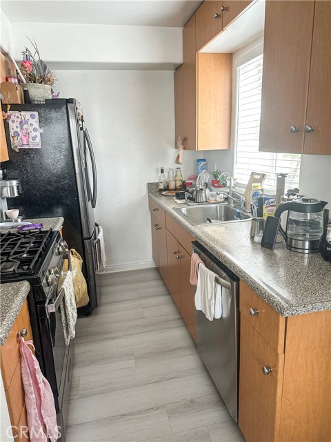 Detail Gallery Image 28 of 30 For 13430 Victory Bld, Van Nuys,  CA 91401 - – Beds | – Baths