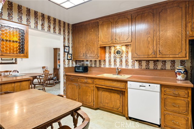 Detail Gallery Image 16 of 42 For 24297 Virginia Ln, Moreno Valley,  CA 92557 - 3 Beds | 2 Baths