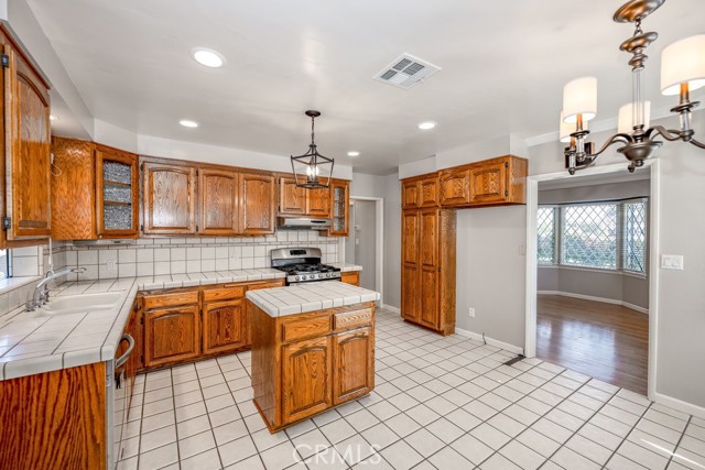 5026 Florinda Avenue, Temple City CA: https://media.crmls.org/medias/8c59dc35-c070-46e6-87b3-82eb7a83bab6.jpg