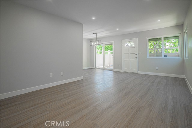 Detail Gallery Image 11 of 29 For 1601 237th St #D,  Harbor City,  CA 90710 - 3 Beds | 2 Baths