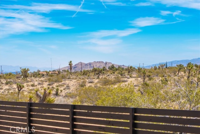 3977 Sage Avenue, Yucca Valley CA: https://media.crmls.org/medias/8c5ad765-73d5-4875-85e2-8d13fe266858.jpg