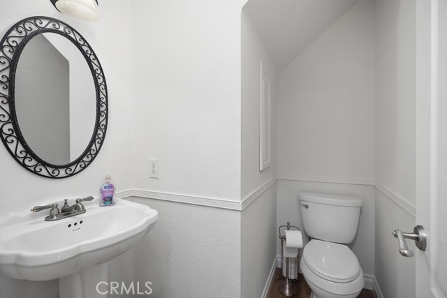 Detail Gallery Image 13 of 40 For 25 Dewberry, Rancho Santa Margarita,  CA 92688 - 3 Beds | 2/1 Baths