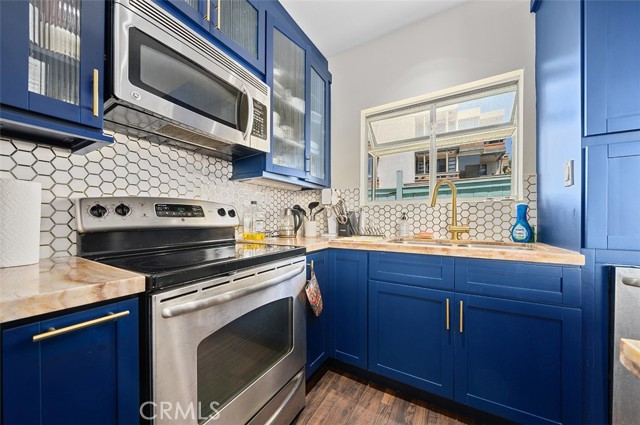 Detail Gallery Image 9 of 31 For 2525 E 19th St #23,  Signal Hill,  CA 90755 - 1 Beds | 1 Baths