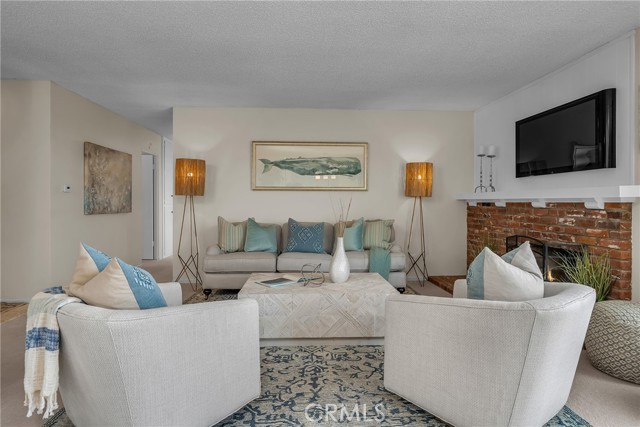 Detail Gallery Image 14 of 31 For 28845 Briarhurst Dr, Rancho Palos Verdes,  CA 90275 - 3 Beds | 2 Baths