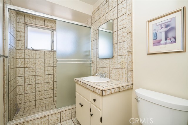 Detail Gallery Image 17 of 29 For 1209 W Connecticut Ave, Anaheim,  CA 92801 - 3 Beds | 2 Baths