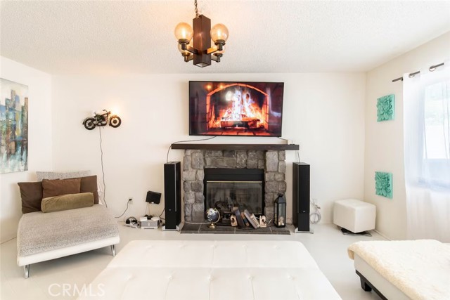 5705 Valerie Way, San Bernardino CA: https://media.crmls.org/medias/8c5cc1f5-f707-4e91-8c75-1d156b4a09c1.jpg
