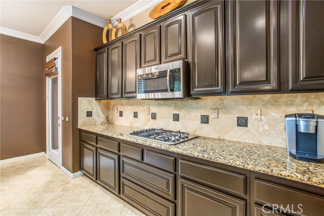 Detail Gallery Image 11 of 53 For 11389 Fawn Glen Rd, Yucaipa,  CA 92399 - 5 Beds | 4/1 Baths