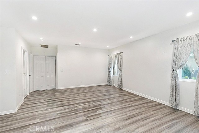 Detail Gallery Image 34 of 42 For 15439 Hart St, Van Nuys,  CA 91406 - – Beds | – Baths