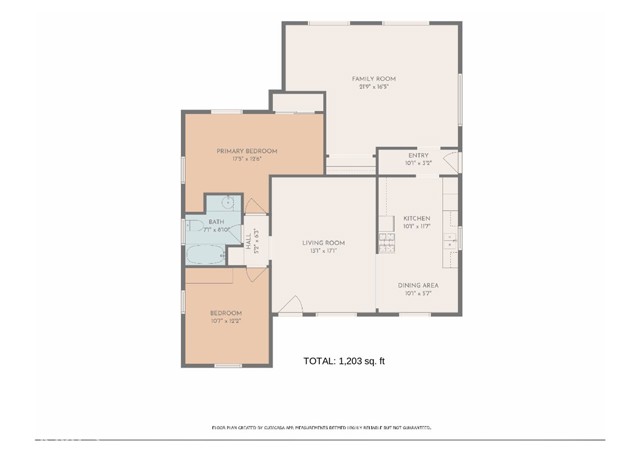 14935 Hibiscus Avenue, Fontana CA: https://media.crmls.org/medias/8c5f30f9-fbbb-4e56-8298-2e30c35c6c92.jpg