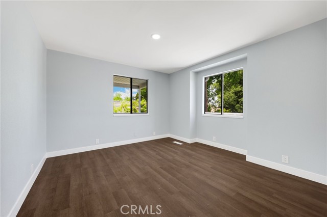 220 W Highland Avenue, Redlands CA: https://media.crmls.org/medias/8c5f4a21-1cdc-4ff2-a2d9-c8137c92f79d.jpg