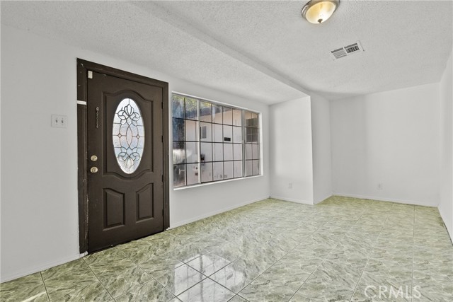 Detail Gallery Image 36 of 58 For 12924 Sproule, Sylmar,  CA 91342 - 4 Beds | 3 Baths