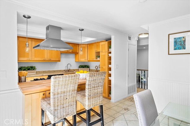 2000 Mathews Avenue, Redondo Beach, California 90278, 2 Bedrooms Bedrooms, ,2 BathroomsBathrooms,Residential,Sold,Mathews,SB22083449