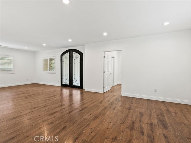 2128 E 3rd Street, Los Angeles CA: https://media.crmls.org/medias/8c5f9cd4-5027-4d63-90ee-2f6691d37bdc.jpg