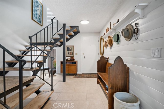 126 Tallyho Road, Santa Maria CA: https://media.crmls.org/medias/8c632296-9a83-4c9d-ae94-c0232146f966.jpg