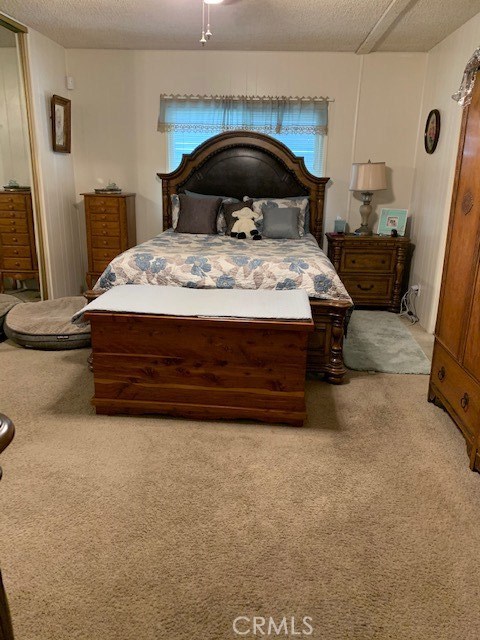 4401 Camelot Place, Bakersfield CA: https://media.crmls.org/medias/8c6397ce-7566-4ed6-8475-2aeb569fe452.jpg
