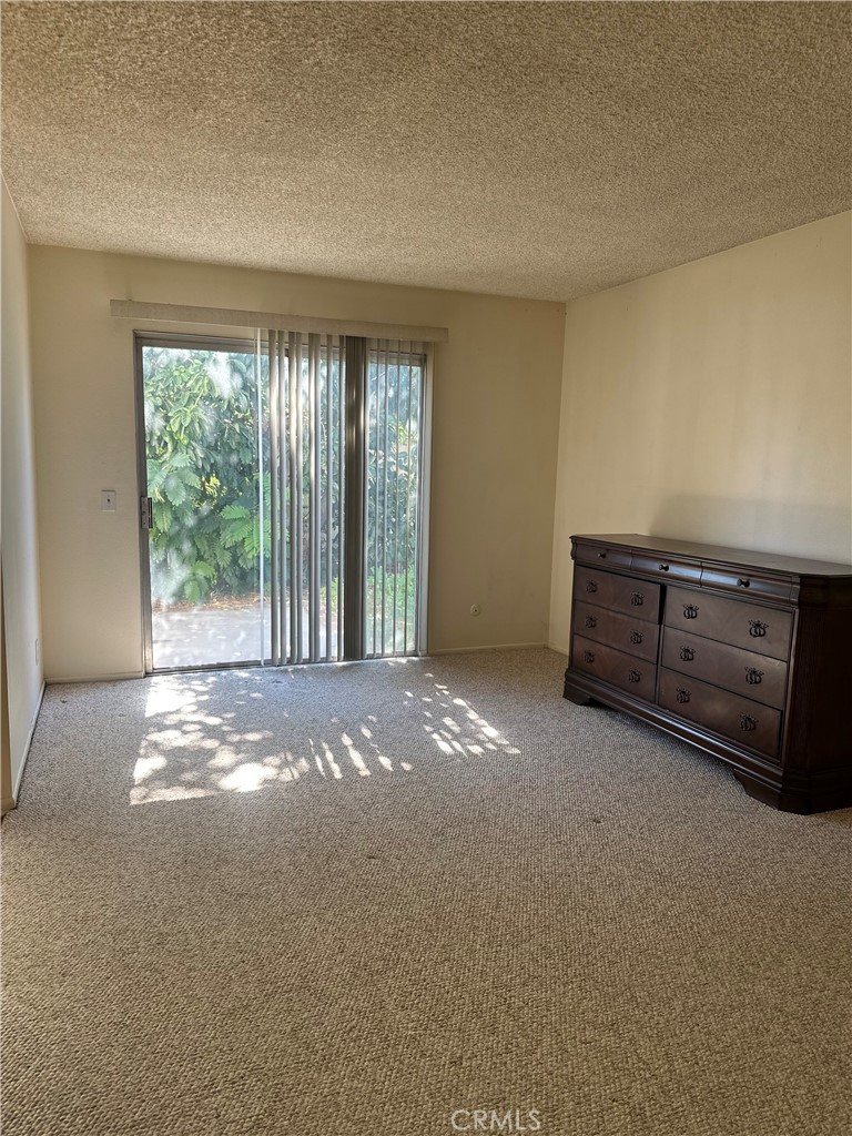 MLS #IV25214633 image #8