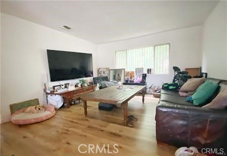 Detail Gallery Image 2 of 10 For 3144 Lashbrook Ave #4,  El Monte,  CA 91733 - 3 Beds | 1/1 Baths