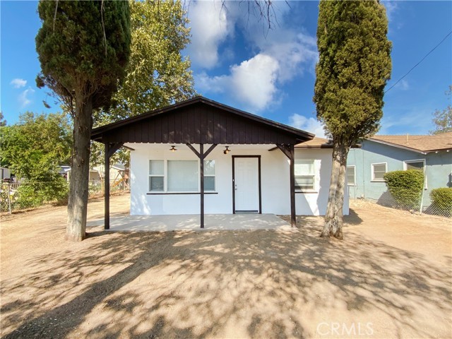 2081 Nolan St, San Bernardino, CA 92407