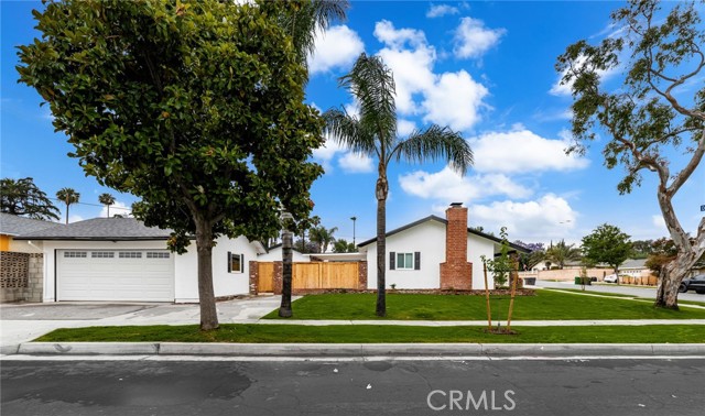 1905 Davis Street, Corona CA: https://media.crmls.org/medias/8c67667c-6843-4211-bf6e-b4563e244b16.jpg