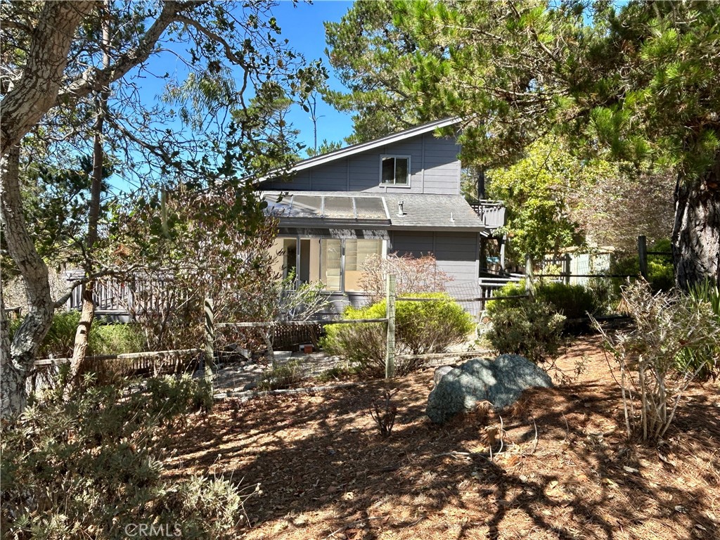 1401 Nault Avenue