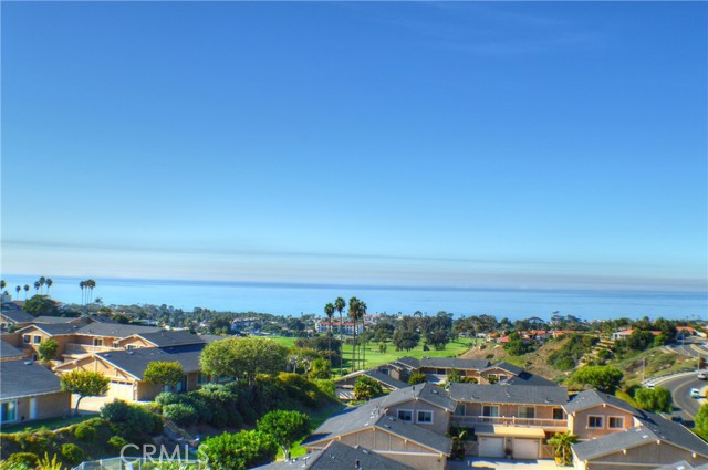 146 Avenida Baja, San Clemente CA: https://media.crmls.org/medias/8c680900-b2f9-4b7d-97e5-b6c37e782f5e.jpg