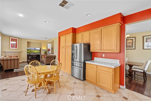 8309 Clover Creek Road, Riverside CA: https://media.crmls.org/medias/8c686d58-7121-420f-a37a-d4446aa595df.jpg