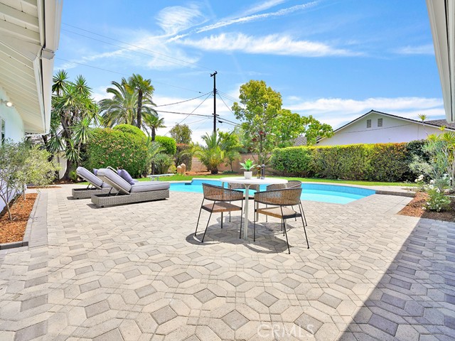 3212 Sunnywood Drive, Fullerton CA: https://media.crmls.org/medias/8c68aca2-f28a-4058-b67d-15e077427e28.jpg