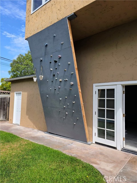 427 Orlena Avenue, Long Beach CA: https://media.crmls.org/medias/8c68cbad-b0b3-430d-a47f-a7e3582429b8.jpg
