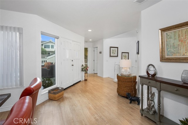 Detail Gallery Image 6 of 30 For 24612 Polaris #271,  Dana Point,  CA 92629 - 3 Beds | 3 Baths